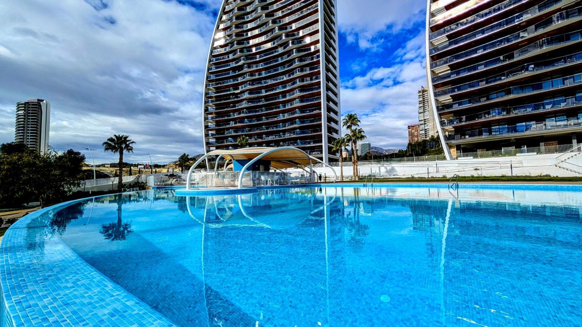 Sunset Waves Wow Apartment Бенидорм Екстериор снимка